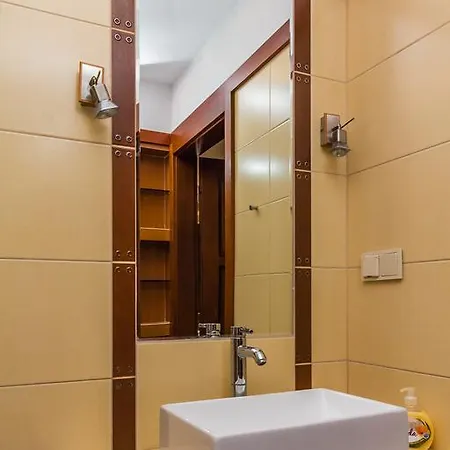 Apartament Stare Miasto 1 *